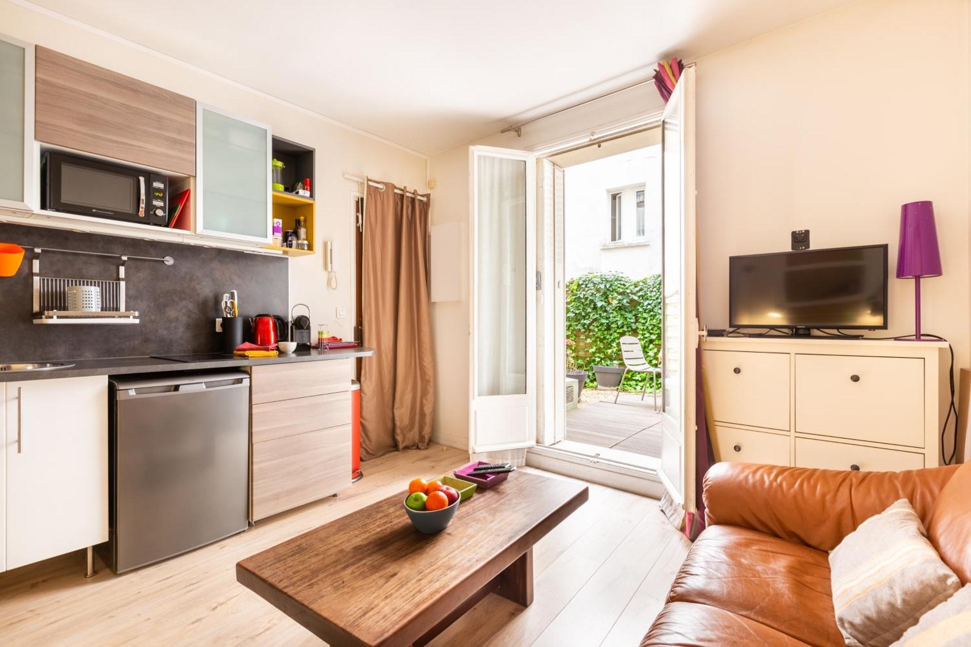 Studio Montonnerre Avec Terrasse Proche Necker Et Montparnasse Paris Luaran gambar